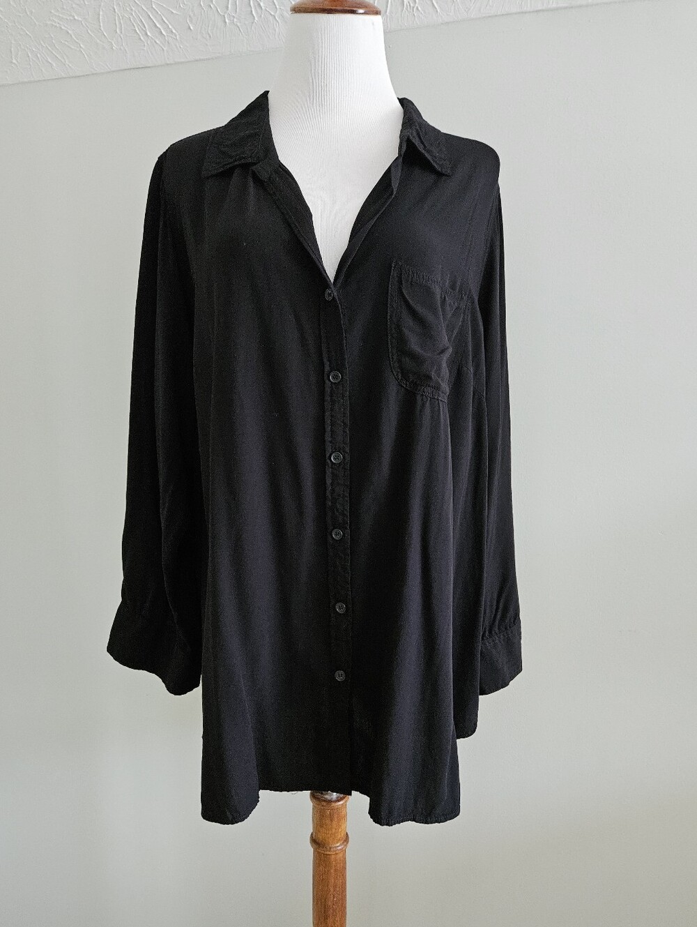 Velvet Heart | Classic Black Button-Up Shirt